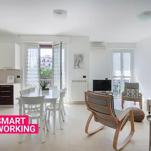 Apartment Shelley By Wonderful Italy, Genua