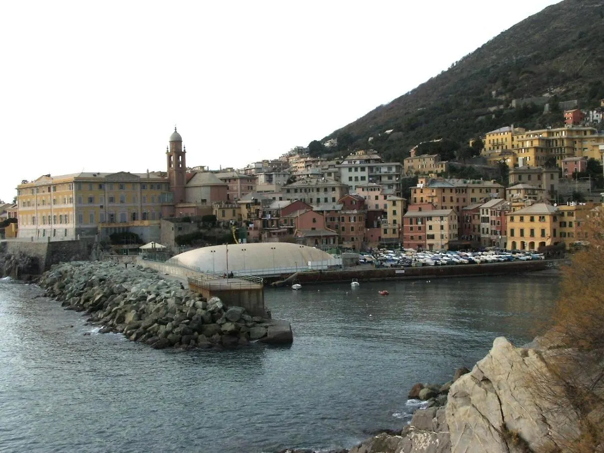 Nice House Near Park And Sea Genua 0*,  Italië